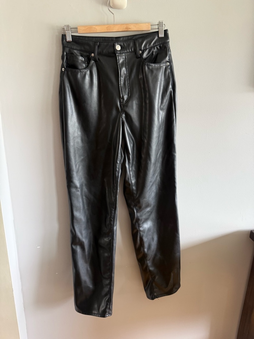 H&M Black Faux Leather Pants US 4 High Rise Straight Leg Vegan Leather